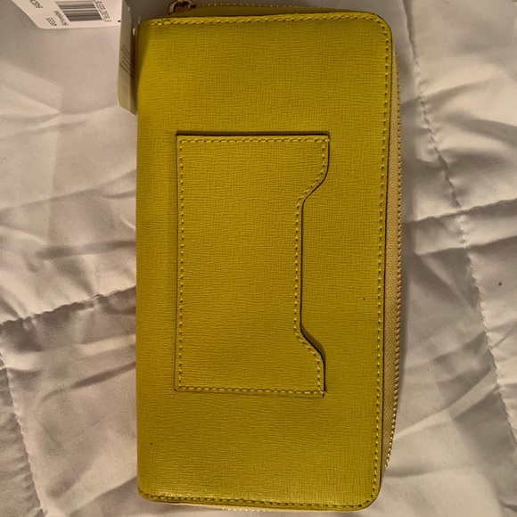 NEW WITH TAGS Honeybee Coach Wallet - Picture 2 of 4